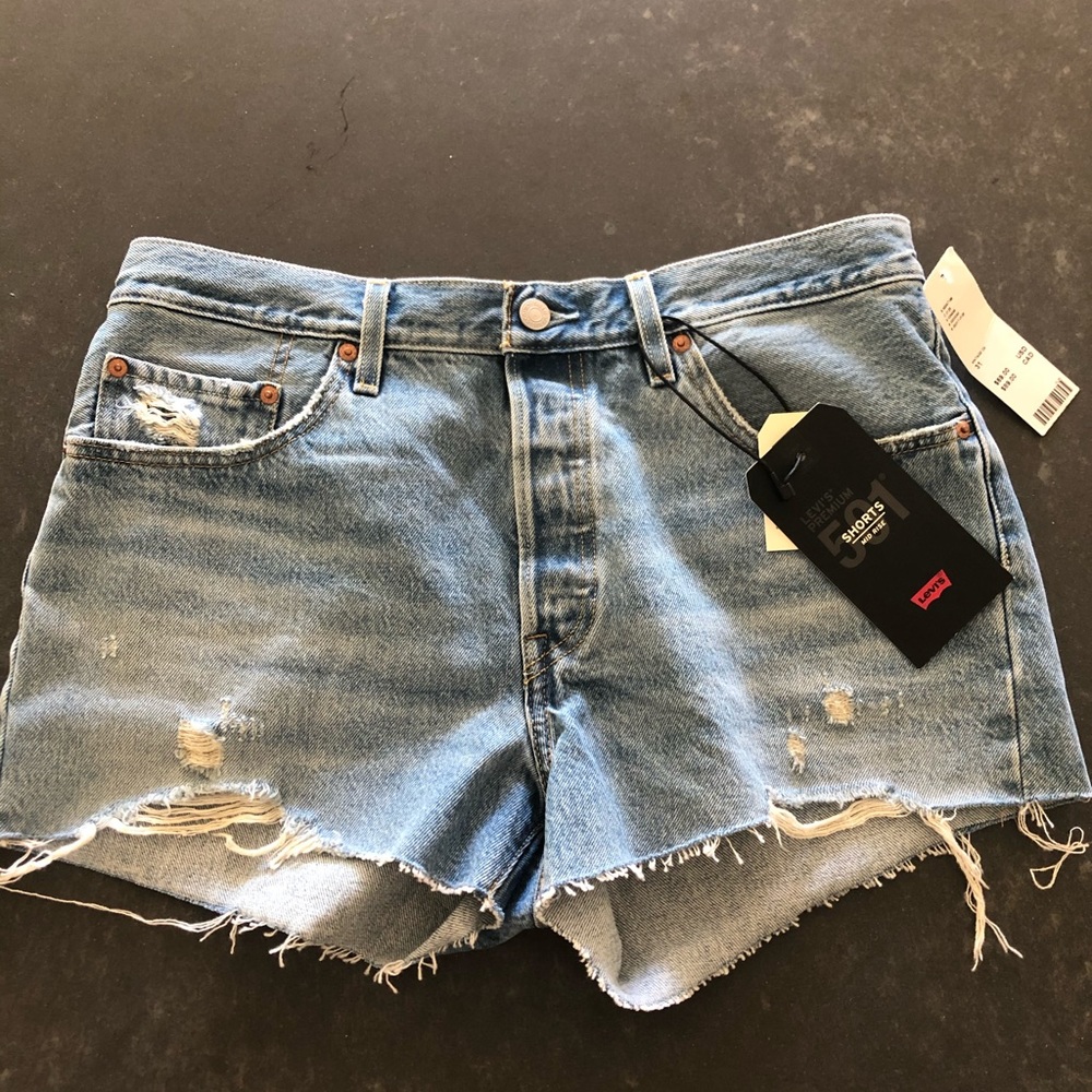 NWT Levi’s Premium 501 Denim cutoff shorts